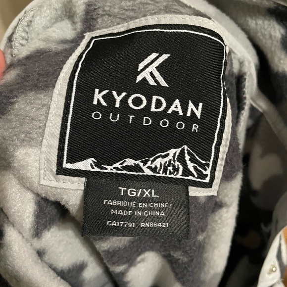 Kyodan Fleece - worn once - Picture 7 of 7